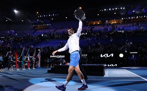 Asics Frontrunner Novak Djokovic Remporte Lopen Daustralie