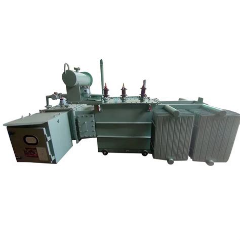 Mild Steel 500 KVA Three Phase Distribution Transformer At 500000 In