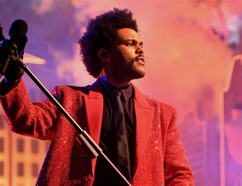 The Weeknd S Blinding Lights Is Now Most Streamed Spotify Song