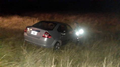 Despiste sin heridos en Ruta 3 en cercanías de Chaves Lu24