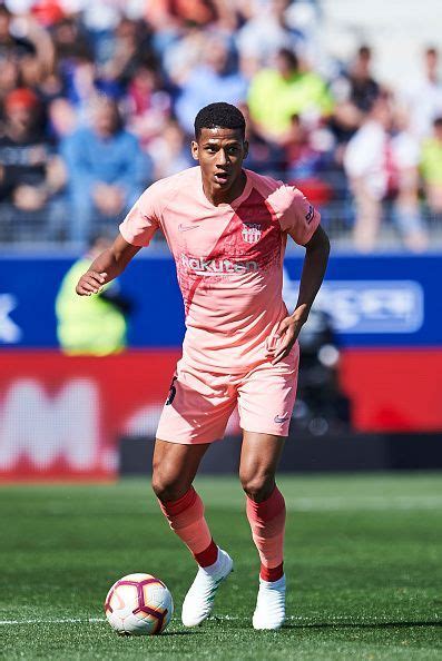 Jean-Clair Todibo | Barcelona Player Profile