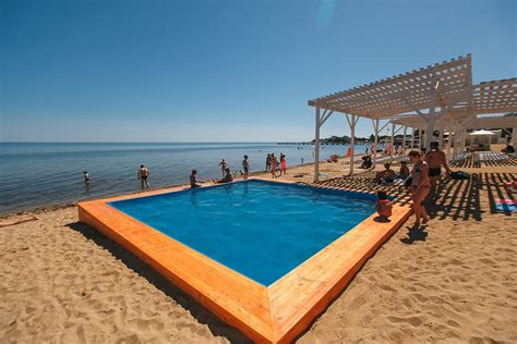 IMPERIA: Reviews (Yevpatoriya, Yevpatoria Municipality) - Photos of ...