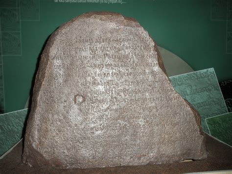 Museum Sriwijaya Prasasti Prasasti Tinggalan Sriwijaya