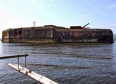 Fort Drum Kapal Perang Beton Di Teluk Manila