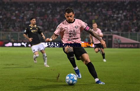 Calciomercato Palermo Su Brunori Anche Il Lecce Sondaggio Del Club