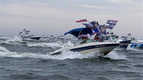 Trump Supporters In Ny Take Part In Trumpstock Boat Parade Fox News