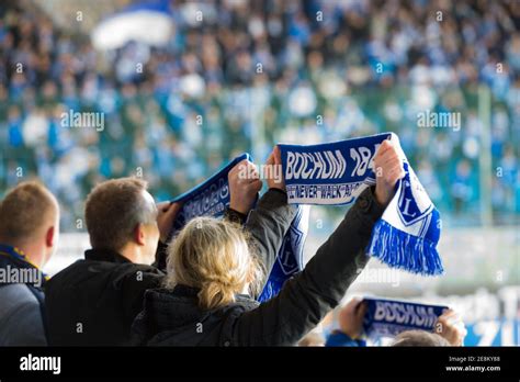 Vfl Bochum Fans Hi Res Stock Photography And Images Alamy