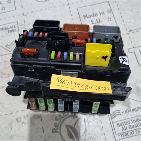 Citroen C Ds Peugeot Bsm Under Bonnet Fuse Box See