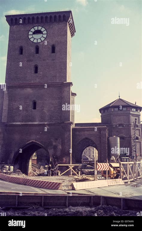 The Isartor of Munich during reconstruction at the begin of the 1970s Das Isartor von München ...