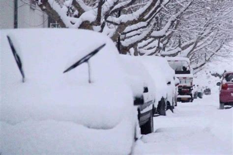 寒潮袭来！学会这几点保证雪天行车安全！搜狐汽车搜狐网