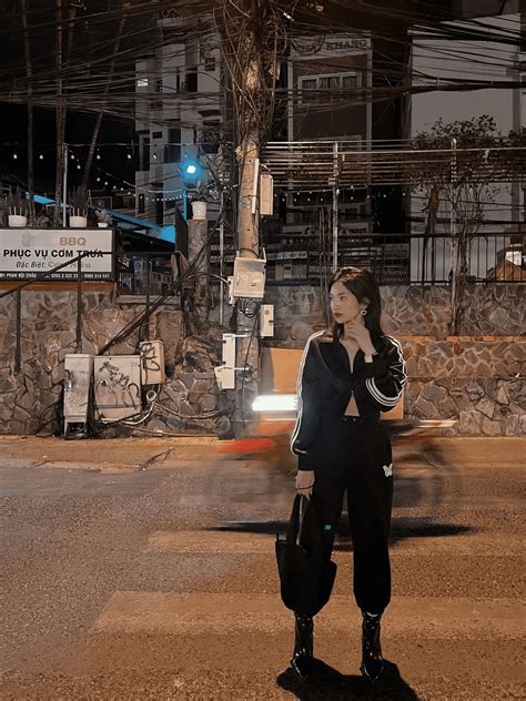 Đoàn Thị Diệu Linh Hot girl 9X đời đầu cuốn hút bởi nét phương Tây ẩn hiện trong hình dạng của
