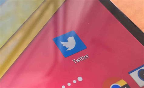 Twitter Update Rolling Out With Refreshed Ui Real Time Retweet Counts And More News Wirefly