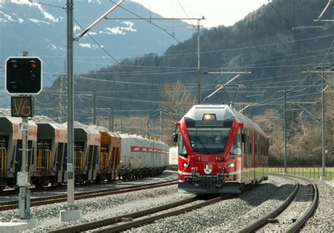 Nach und nach treffen neuen Allegra Triebzüge bei der RhB ein