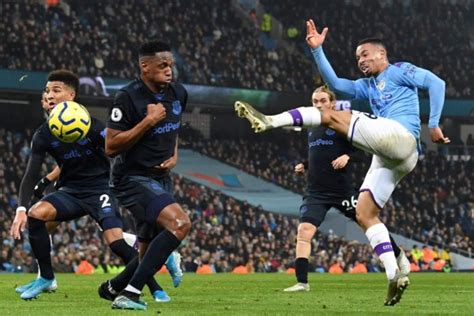 Video Manchester City Deja Sin Invicto A Carlo Ancelotti Tras Vencer