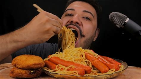 ASMR COMIDA MACARRÃO SALSICHA MUKBANG SONS DE MASTIGAÇÃO