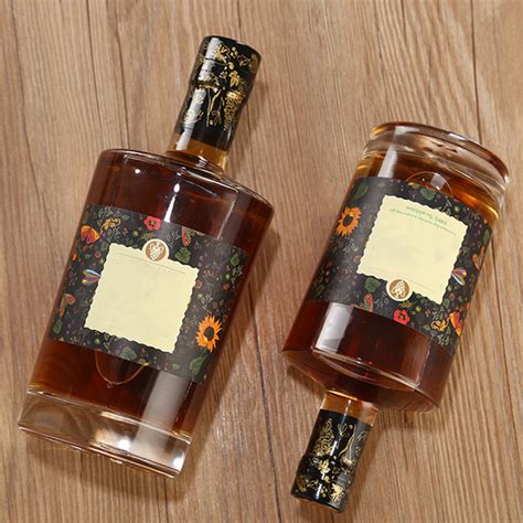 Customized Factory Price Flat Brandy Whisky Gin Tequila Glass Bottle