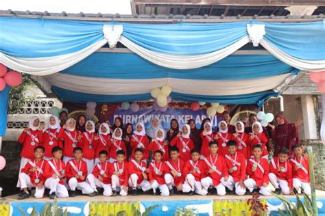 Kemeriahan Acara Perpisahan Kelas VI UPTD SDN 1 Mendo Barat