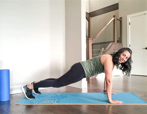 Daily Movement Challenge - Workout with Salma