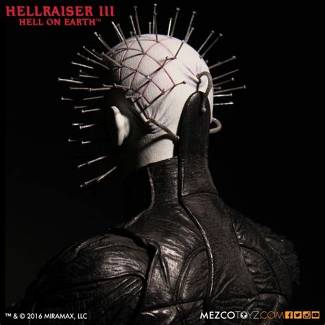 Hellraiser Iii Hell On Earth Pinhead Mezco