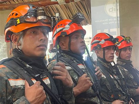 Inab Y Calmecac Reconocen La Labor De Los Combatientes De Incendios Forestales De Guatemala