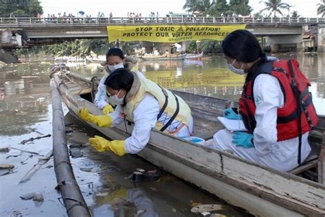 File:Marilao River Water Pollution in -Philippines.jpg - Philippines