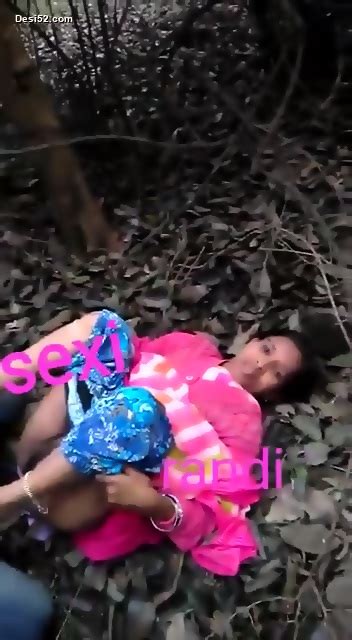 Desi Randi Caught Open Outdoor Jangal Sex