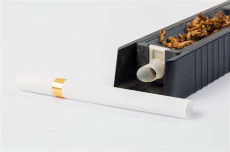 30 Industrial Cigarette Rolling Machine Stock Photos Pictures