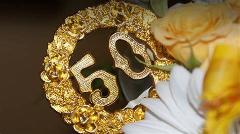 Подарок на 50 лет женщине своими руками - Все для праздника