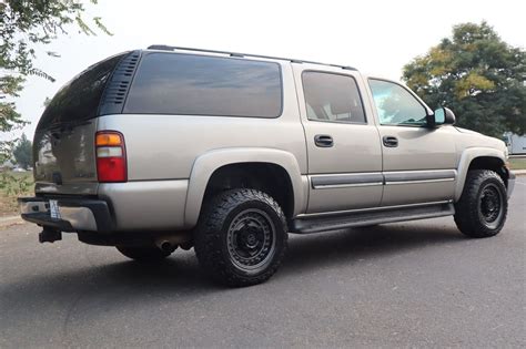 2003 Chevrolet Suburban 2500 LT | Victory Motors of Colorado