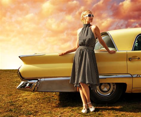 Wallpaper Model Women With Glasses Sitting Vehicle Yellow