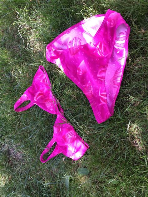MTrend Pinker Bikini Kleiderkorb De