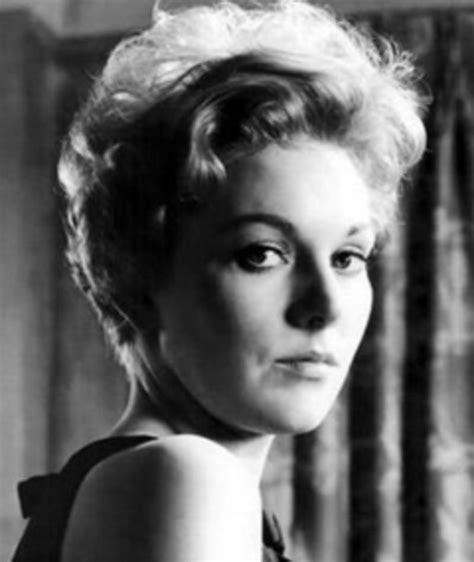 Kim Novak Movies Bio And Lists On Mubi