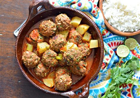 Authentic Mexican Meatballs Recipe Albondigas Mexicanas