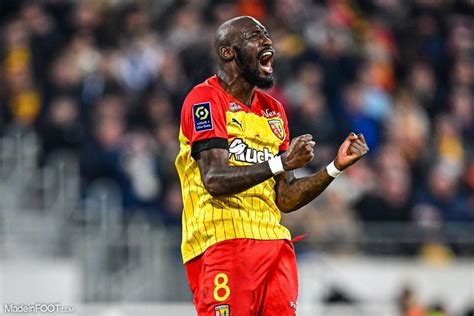 Mercato Christophe Galtier Logieux Envers Un Cadre Du Rc Lens