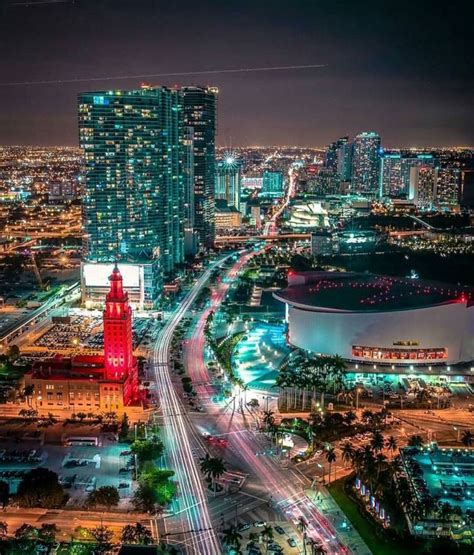 The Magic City Of Miami Fla Magic City Miami Florida Cityscape