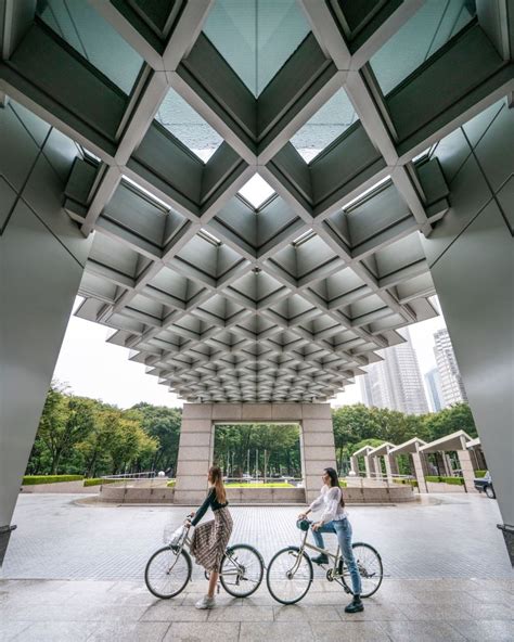 Park Hyatt Tokyo: Shinjuku's Iconic Luxury Hotel