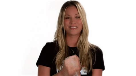 Post 1165384 Animated Fakes Nerd Kaleycuoco