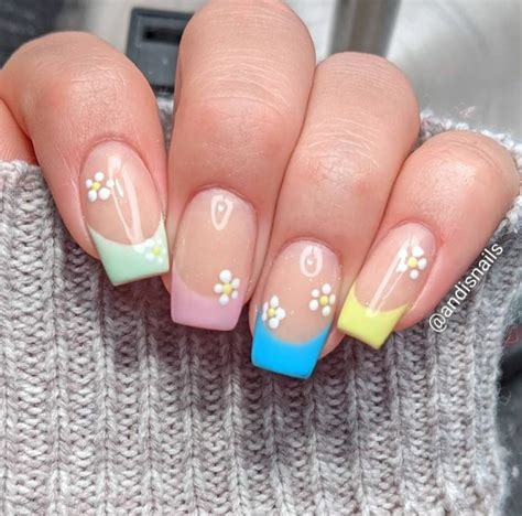 Beautiful French Tip Nails For The Glossychic