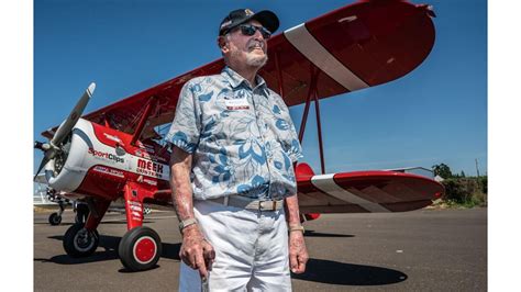 102 Year Old Lake Oswego Man Reflects On Veterans Day Kgw