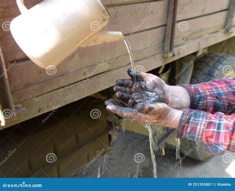 Man Washing Dirty Hands Stock Image Image Of Mechanic 251355807