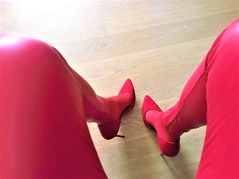 Frank On Twitter I M Really Horny For Red