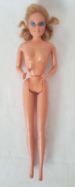 Mattel Barbie Doll Phillipines Bendable Legs Twist Turn Waist