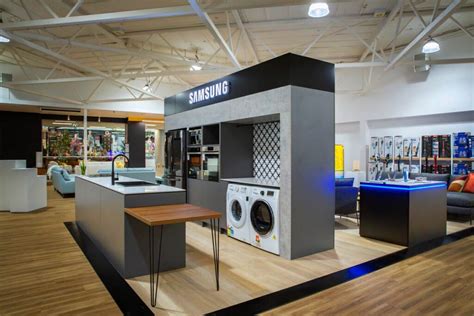 Samsung Store-In-Store Retail Shopfitting