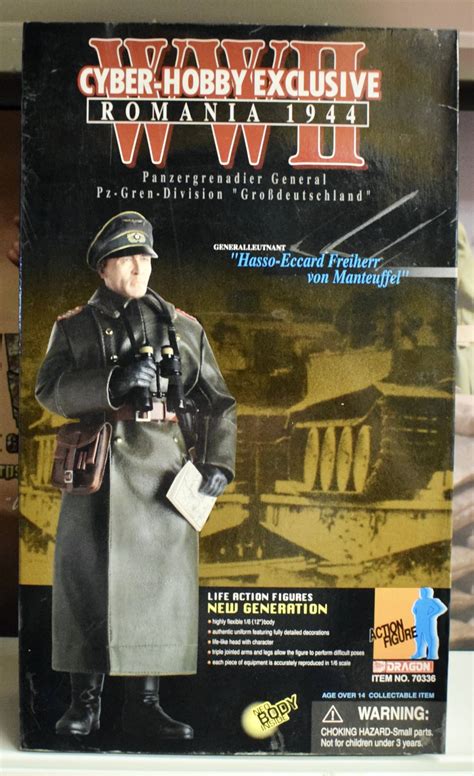 1 6 Scale Dragon WWII German Cyber Hobby Exclusive Generalleutnant