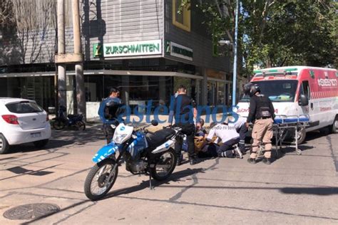 Una Motociclista Fue Hospitalizada Tras Chocar Contra Un Autom Vil