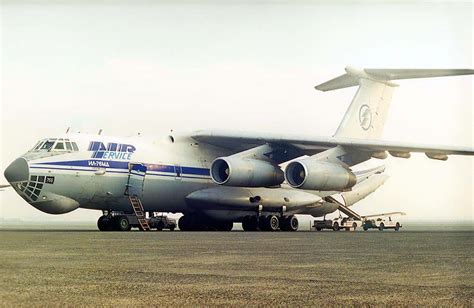 Ilyushin IL-76 (Candid)