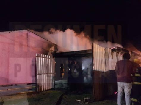 Incendio de un galpón que afectó parte de una vivienda Resumen Policial