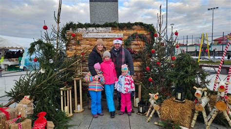 Jarmark Bożonarodzeniowy i otwarcie lodowiska w Lisiej Górze