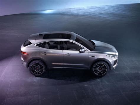 Album Photo Jaguar E Pace 2021 Les Photos Du Petit Suv