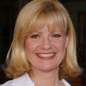 Bonnie Hunt - Age, Family, Bio | Famous Birthdays